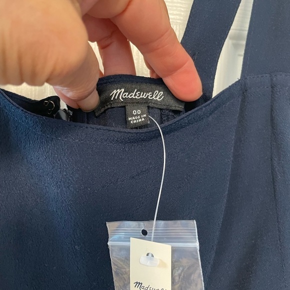 New - Madewell jumper in navy. 🪴price to sell & firm🪴 fit 0-2 frame - Picture 9 of 12